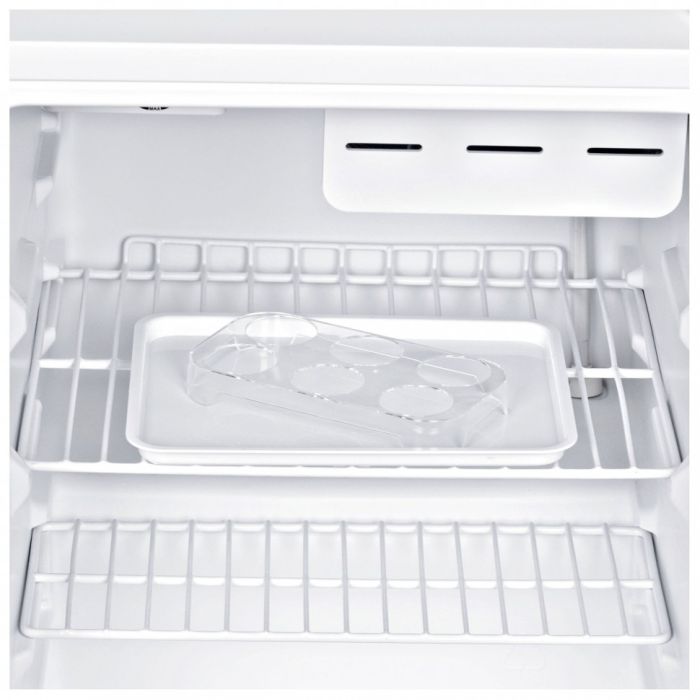 Refrigerator SunWind SCO101