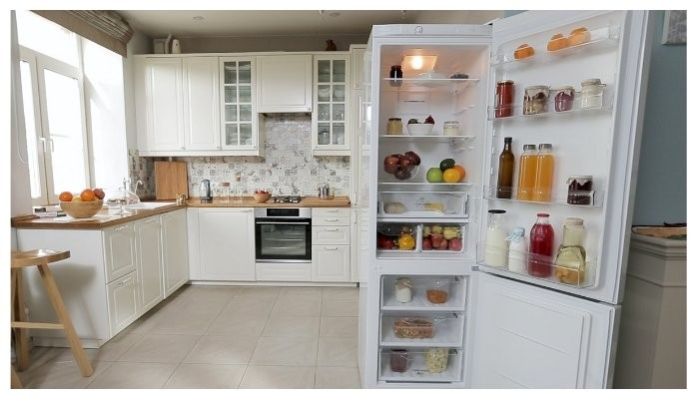 Refrigerator Indesit ITF 020 W